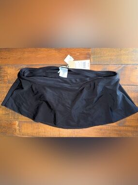 Kona Sol Black Swim Skirt